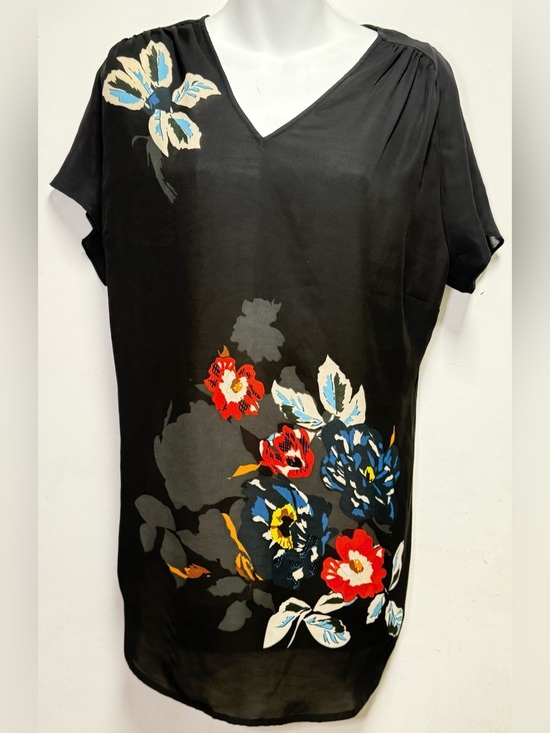 CAbi Tops - CAbi Black V-Neck Floral Tunic with Red and Blue Blooms